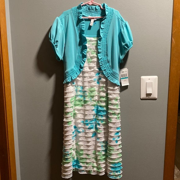 BRAND NEW GIRLS DRESS SIZE 16 1/2! NWT! SMOKE FREE HOME! BEAUTIFUL DRESS! - Picture 1 of 6